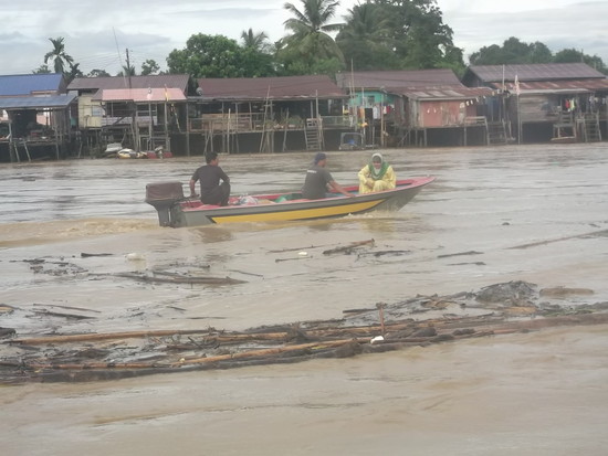 世界の車装から vol.24|リンバン・ラブアン旅行２：リンバンからラブアンへ