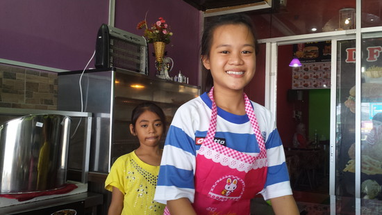 世界の車装から vol.43|サンダカン旅行４　長距離ドライブの”道の駅”は、突っ込みどころ満載