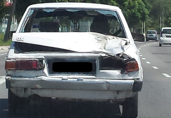 世界の車装から vol.52|コタキナバルでは、整備不良車がいっぱい走っています