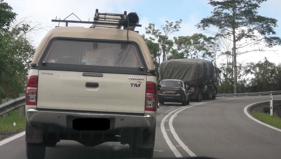 世界の車装から vol.40|サンダカン旅行１　キナバル山越えの道路は、パワーがないと大変